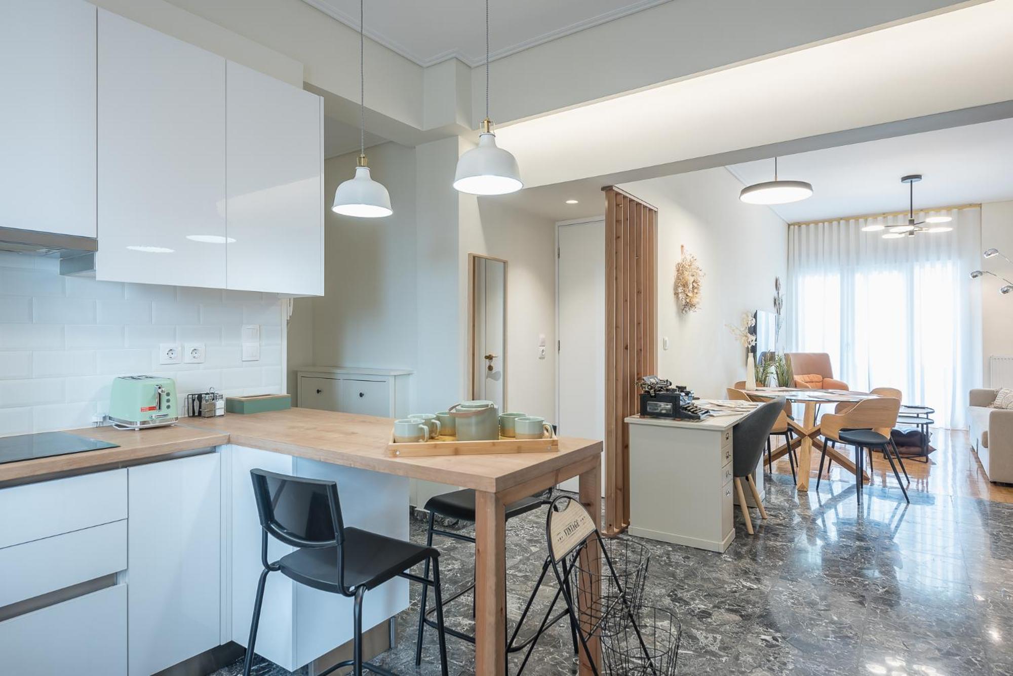 The Luxury Suite By Cloudkeys Athens Exterior photo